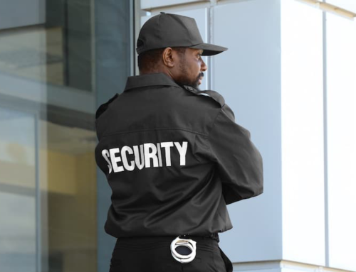 What are the different types of security guards?